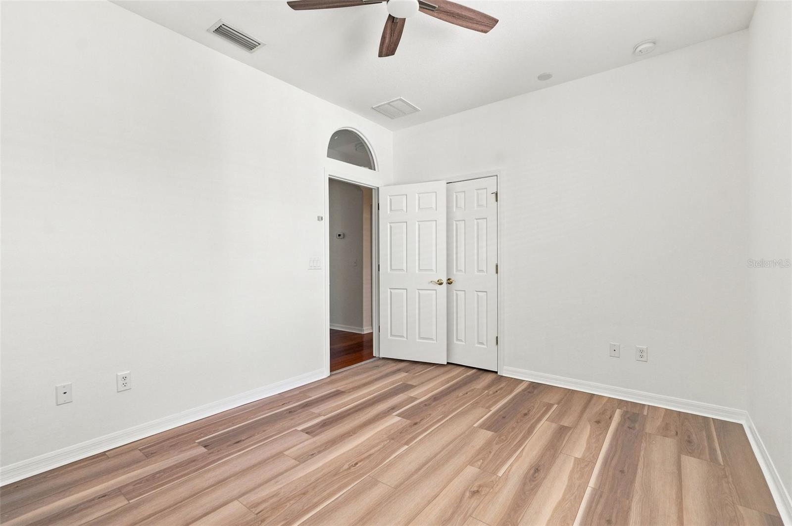27417 SILVER THATCH DR — photo 42