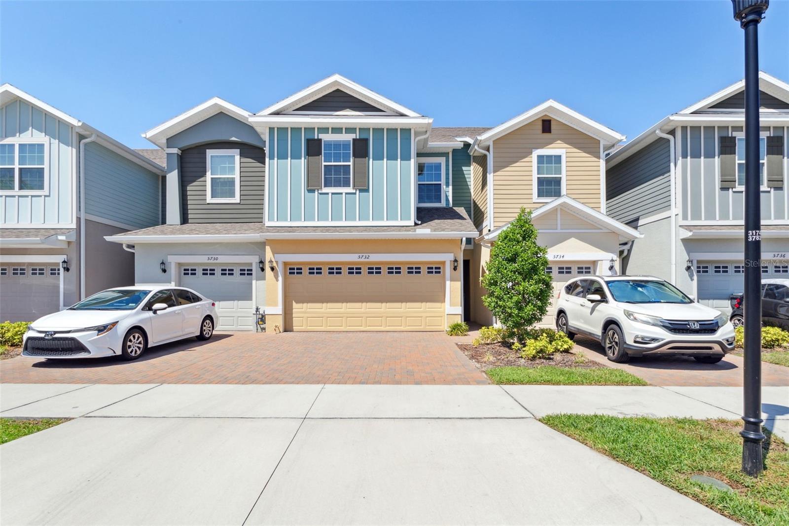 5732 SKYTOP DR — photo 2