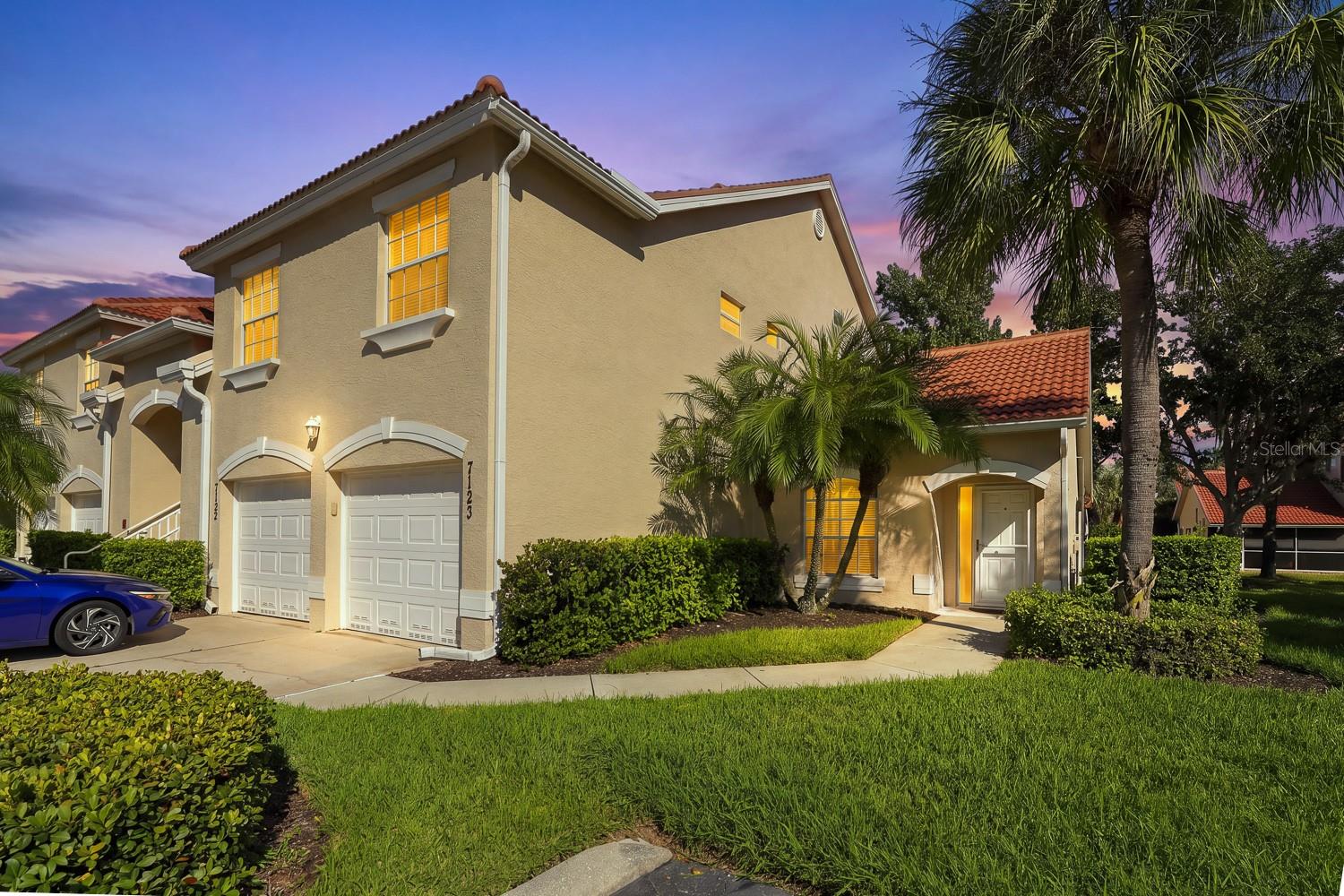 7133 CEDAR HOLLOW CIR #22-102 — photo 2