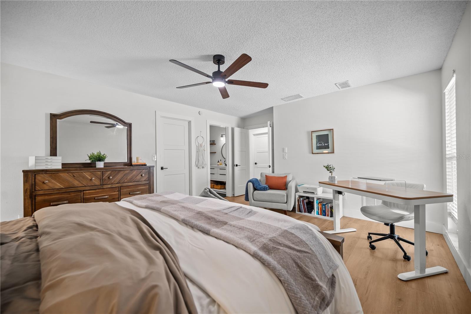 2365 MOORE HAVEN DR E — photo 13
