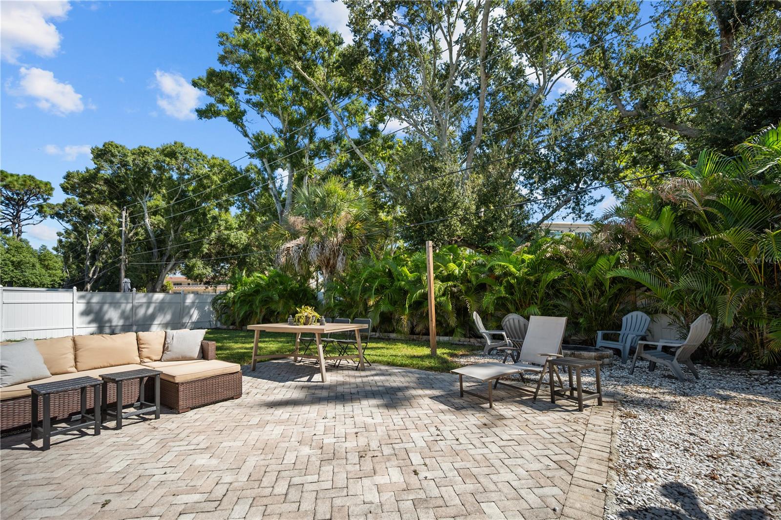 2365 MOORE HAVEN DR E — photo 20