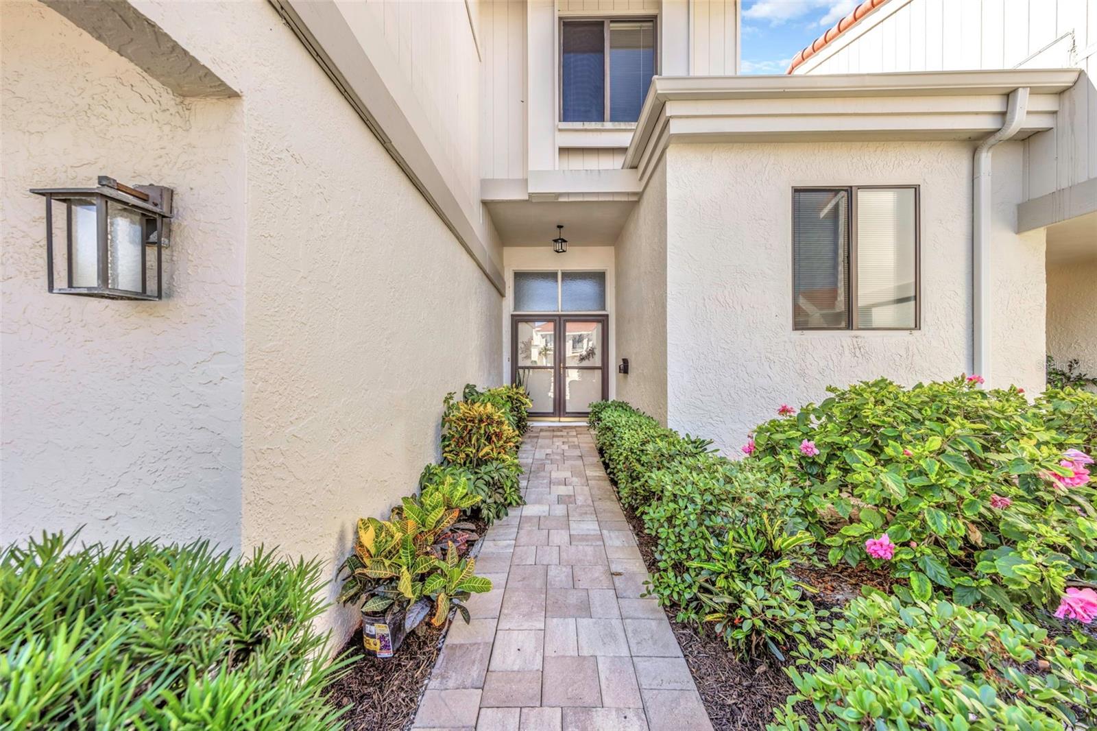 5650 ESCONDIDA BLVD S — photo 2
