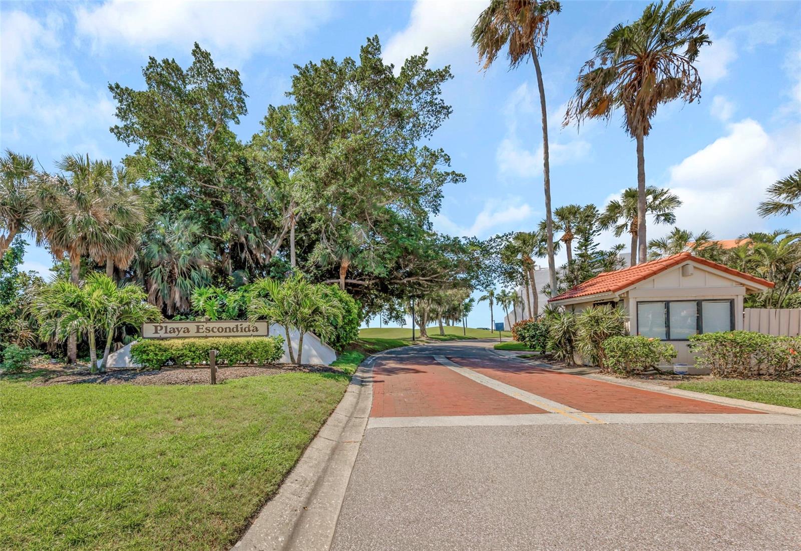 5650 ESCONDIDA BLVD S — photo 3