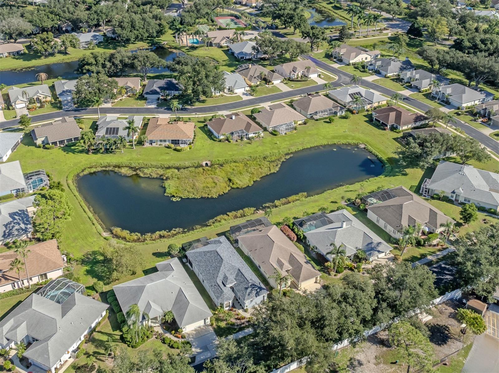 443 BERMUDA ISLES CIR — photo 78