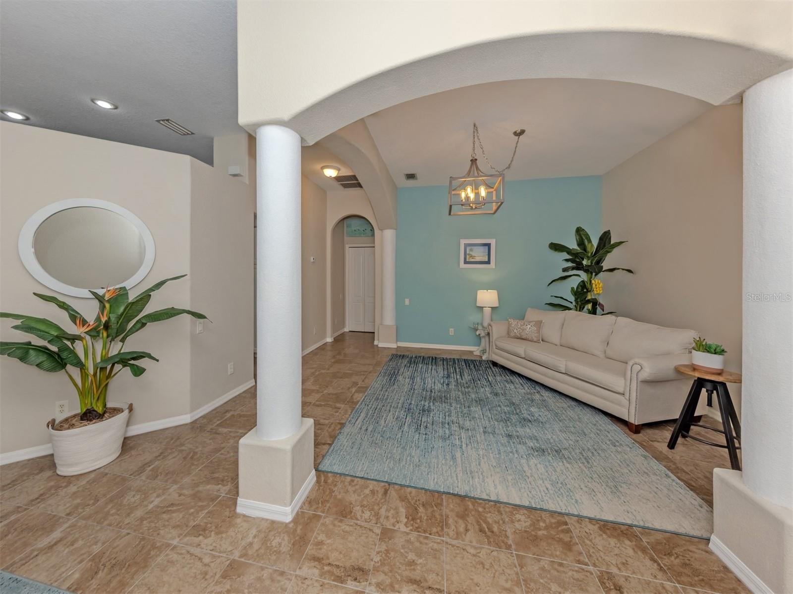 443 BERMUDA ISLES CIR — photo 7