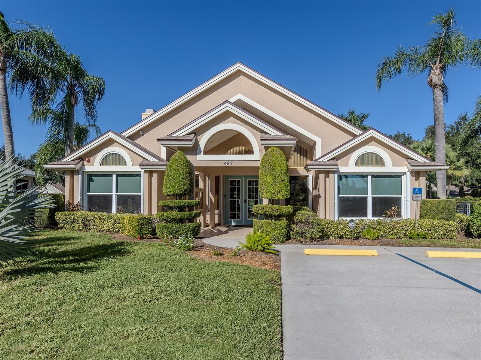 443 BERMUDA ISLES CIR — photo 40
