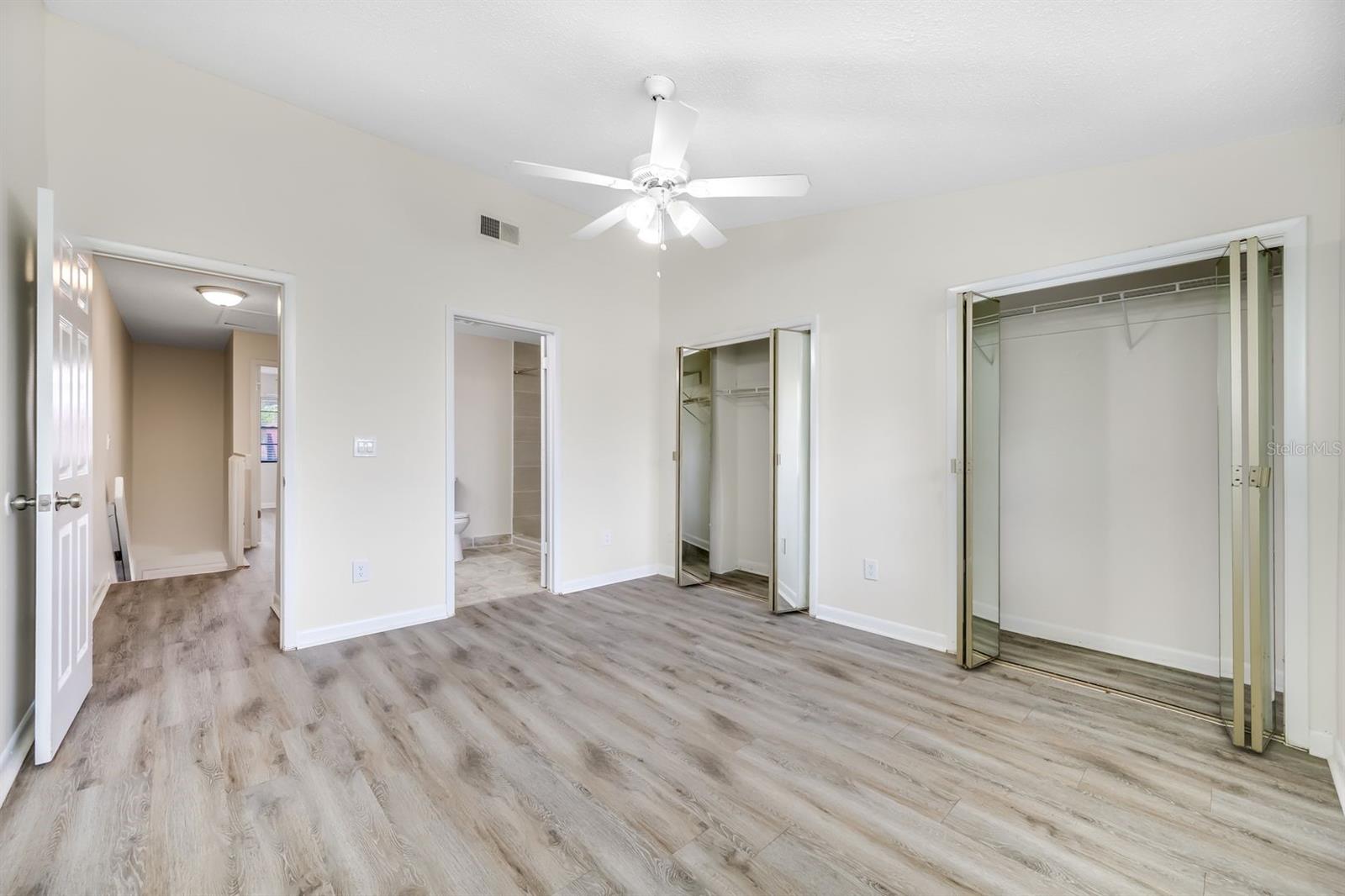 6119 MEMORIAL HWY #3 — photo 24