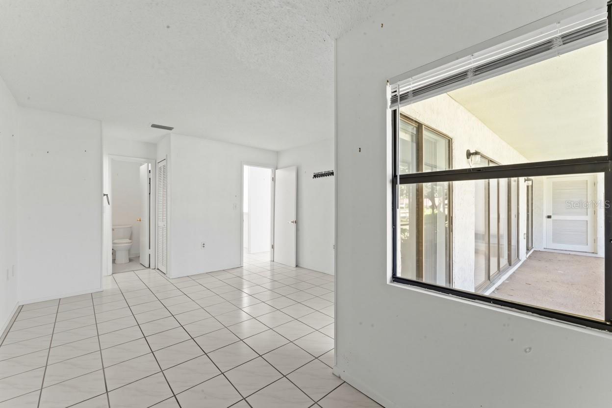 145 POOLE PL — photo 18