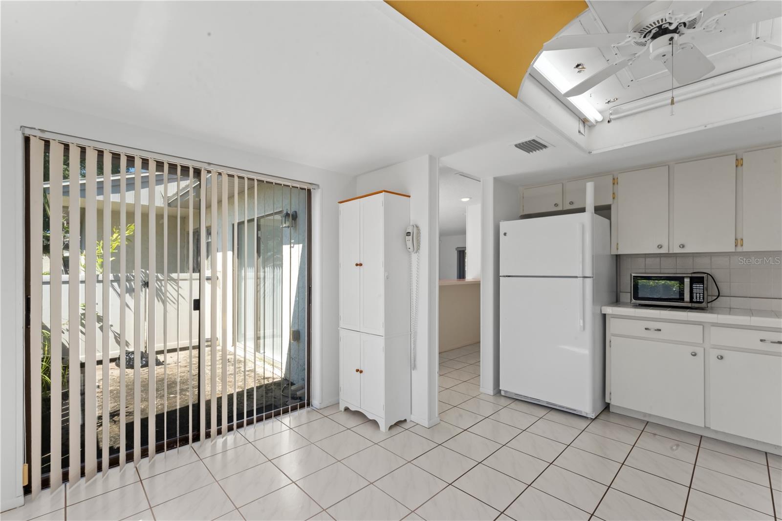 145 POOLE PL — photo 13
