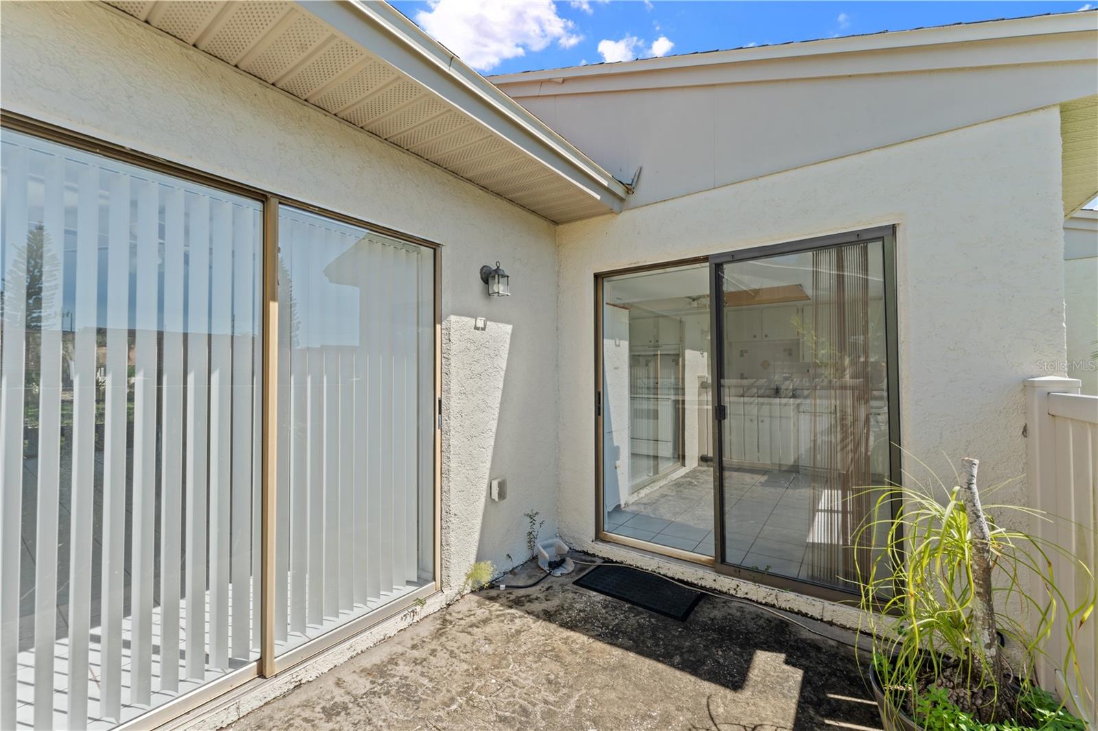 145 POOLE PL — photo 31