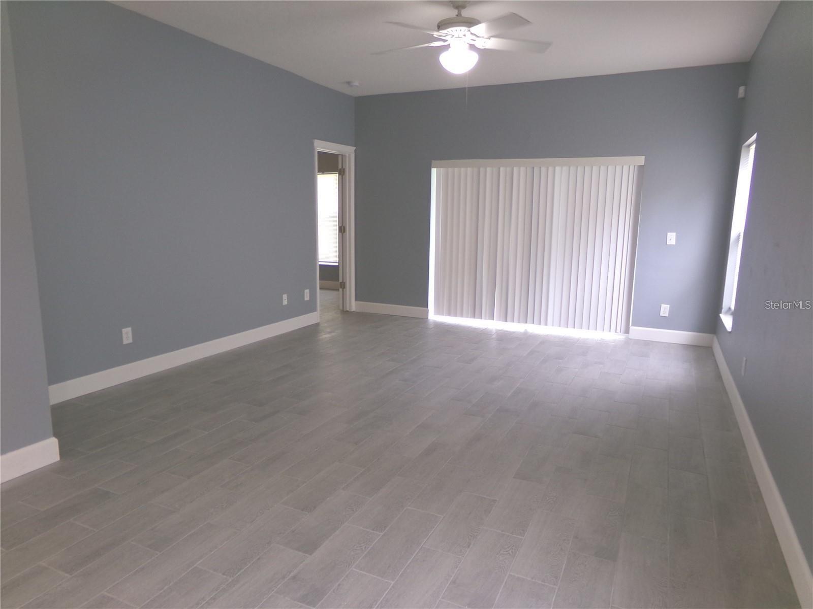 5605 TANAGERLAKE RD — photo 8