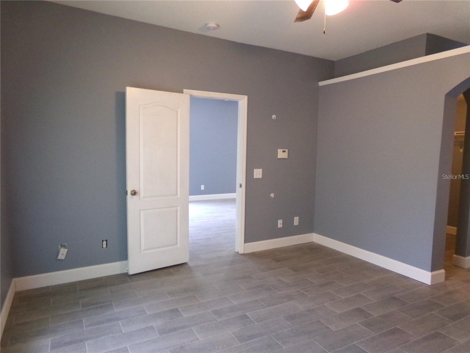 5605 TANAGERLAKE RD — photo 9
