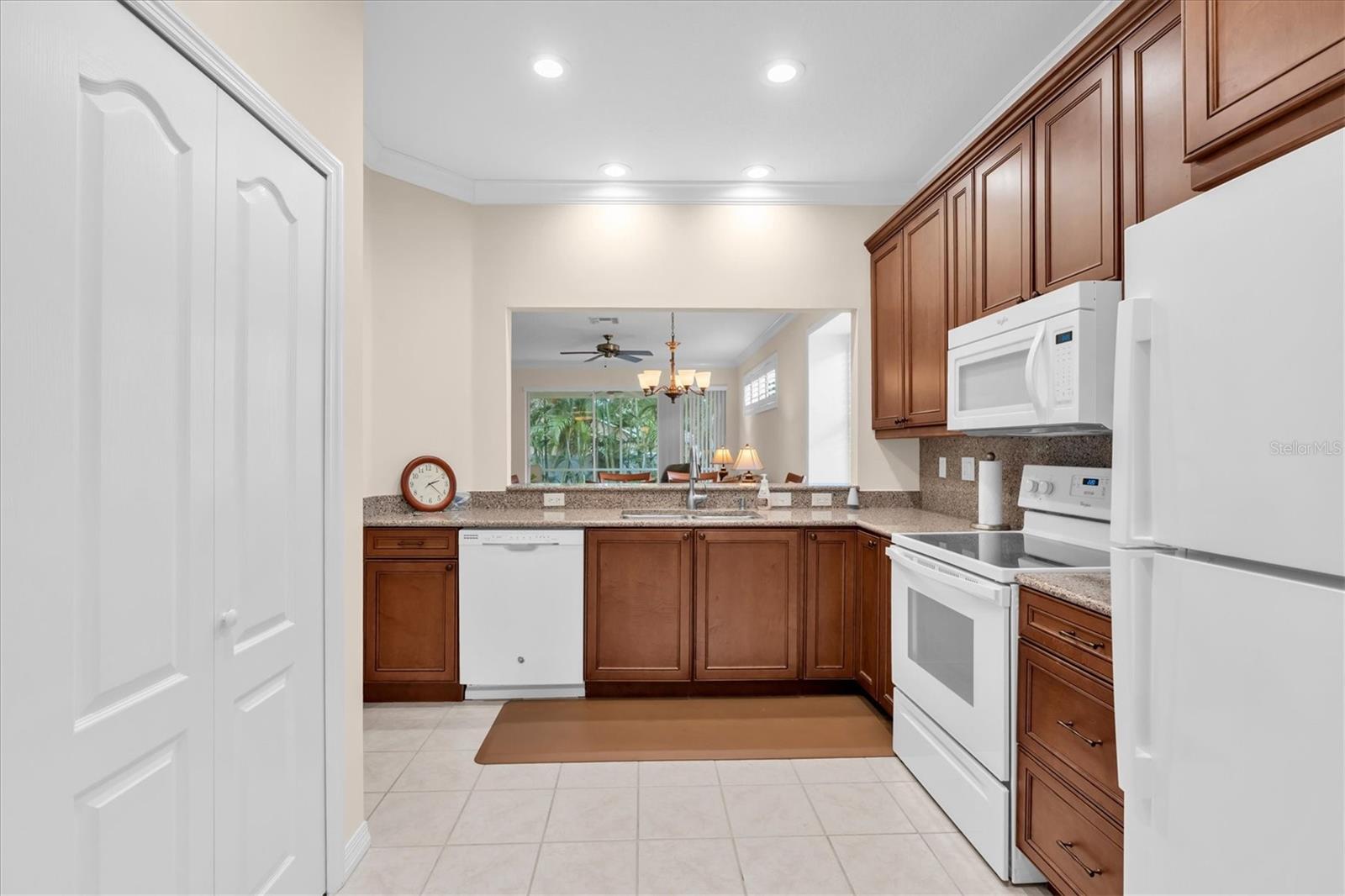 4795 PEBBLE BROOK DR — photo 13