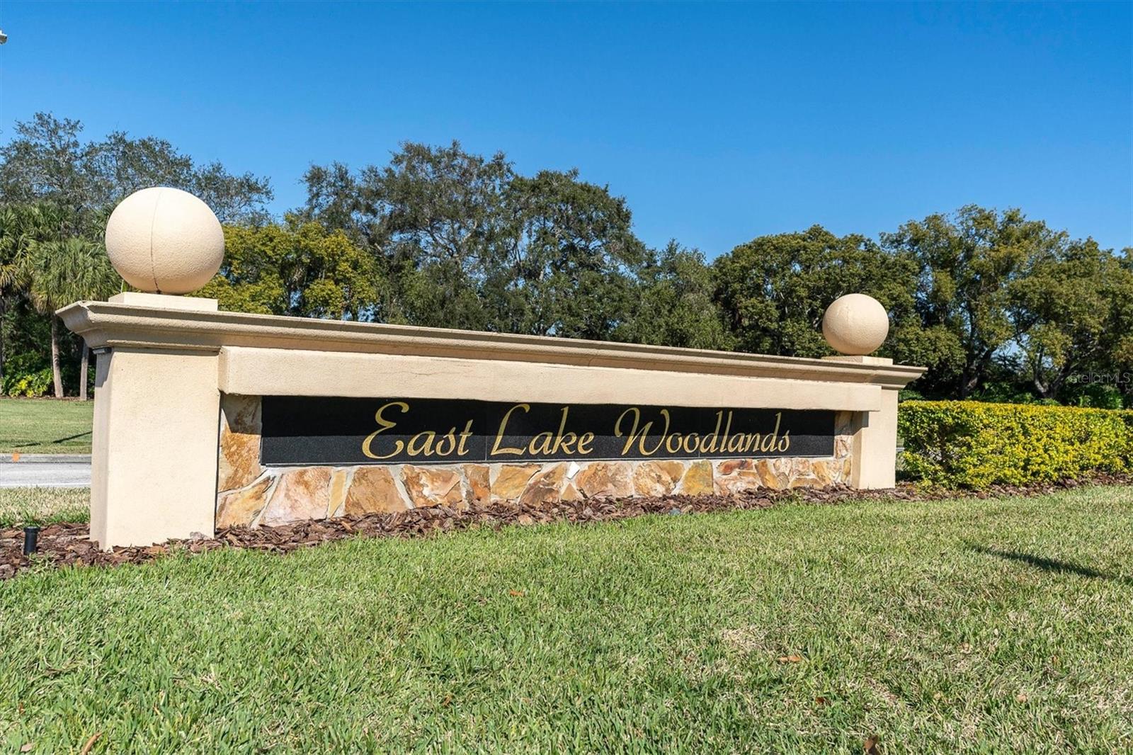 4795 PEBBLE BROOK DR — photo 32