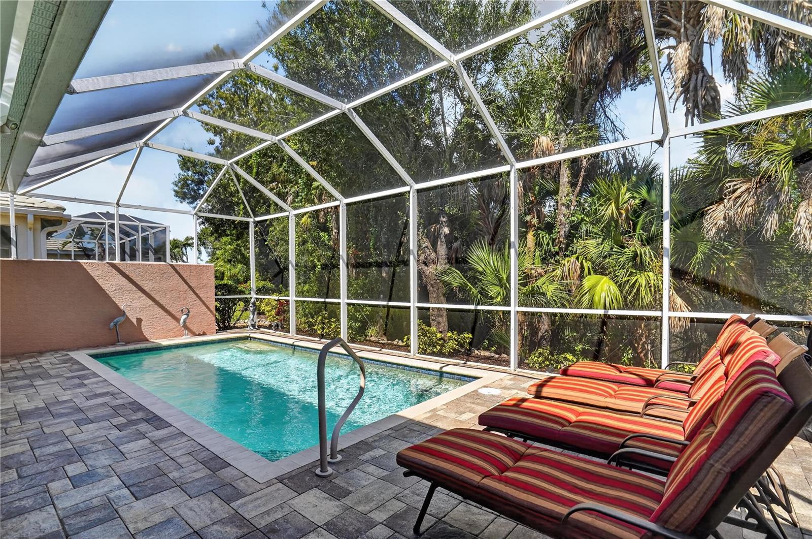 1848 LANCASHIRE DR #1848 — photo 41