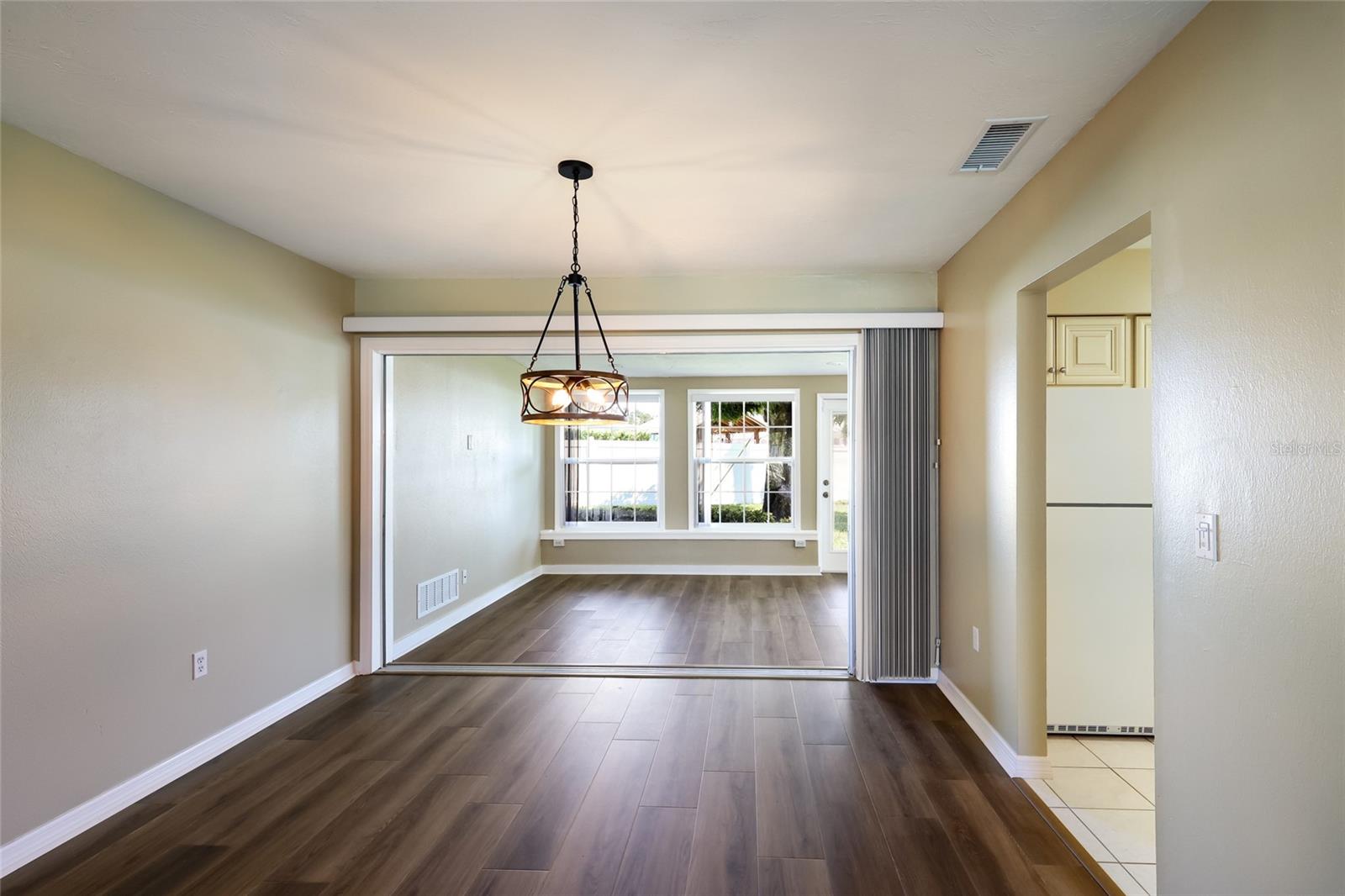 3003 GULF GATE DR — photo 9