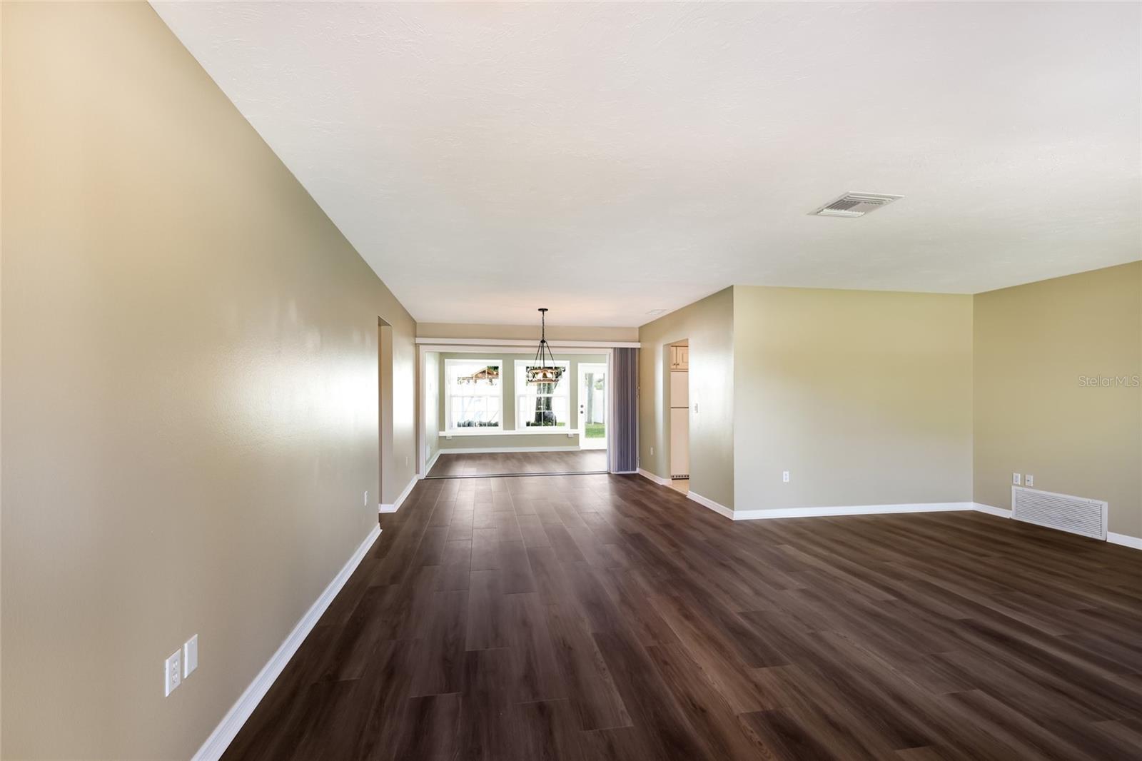 3003 GULF GATE DR — photo 7