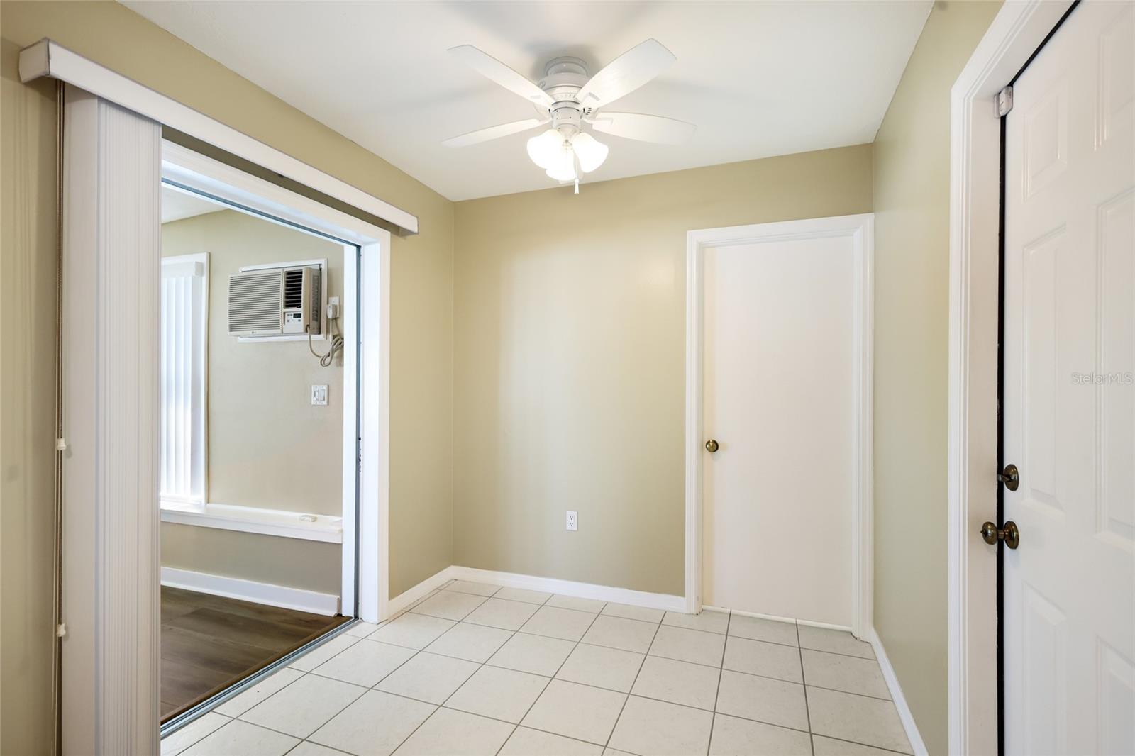 3003 GULF GATE DR — photo 19