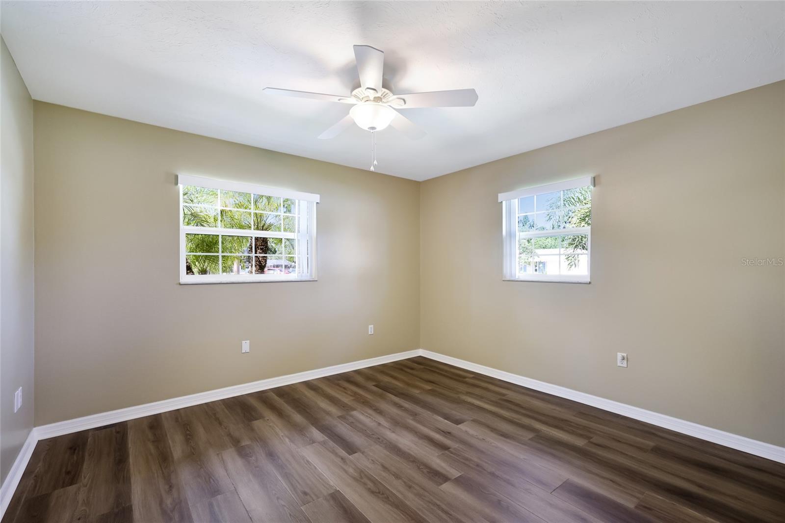 3003 GULF GATE DR — photo 26