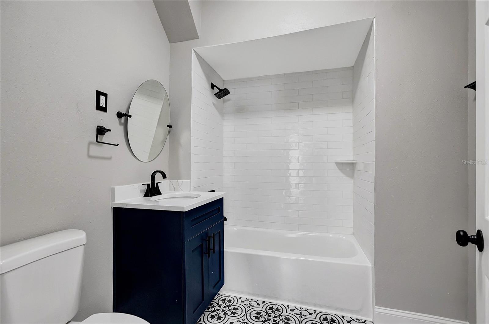 3812 N TAMPA ST — photo 28