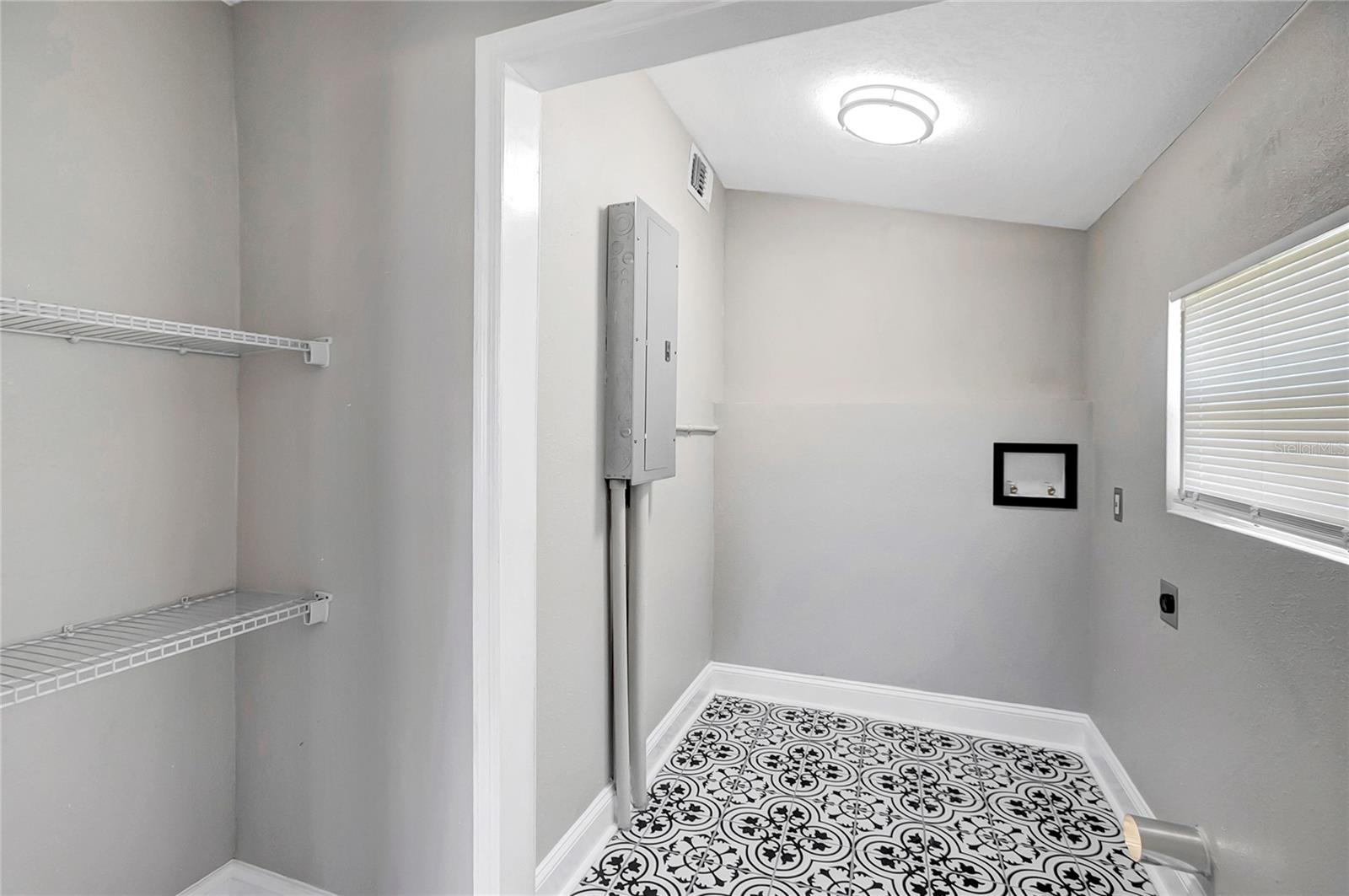 3812 N TAMPA ST — photo 35