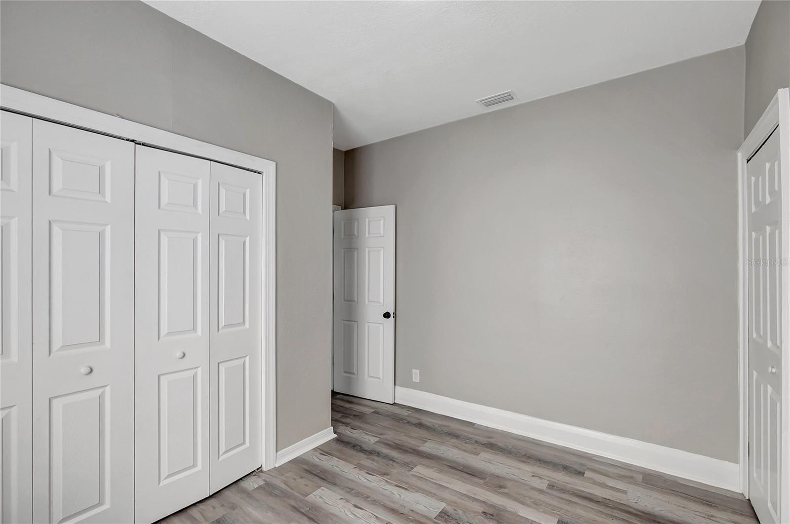 3812 N TAMPA ST — photo 27