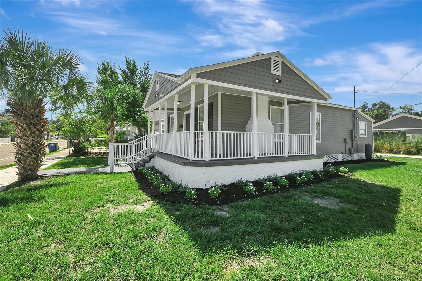 3812 N TAMPA ST — photo 3