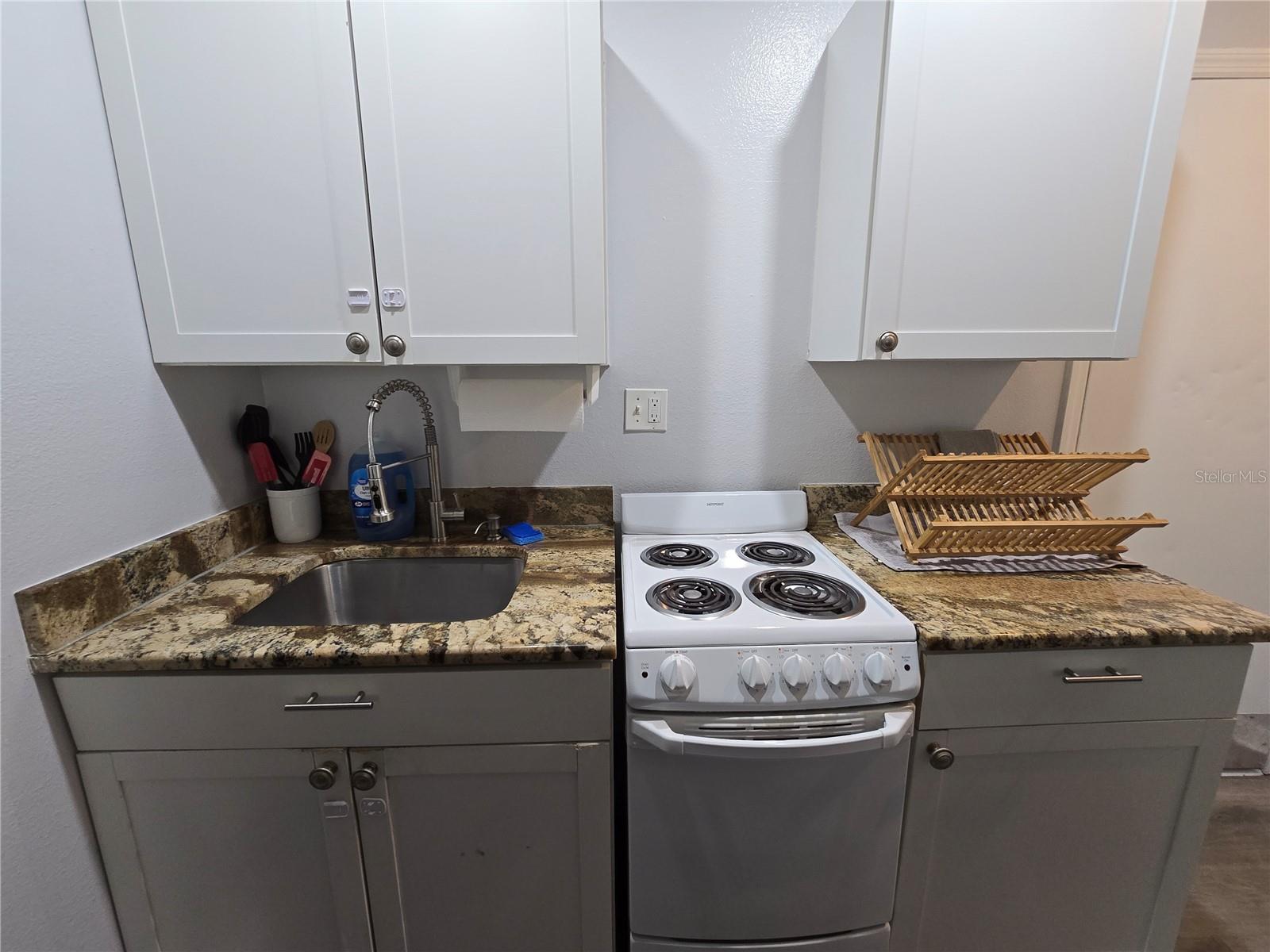 1014 MECCA DR #A — photo 12
