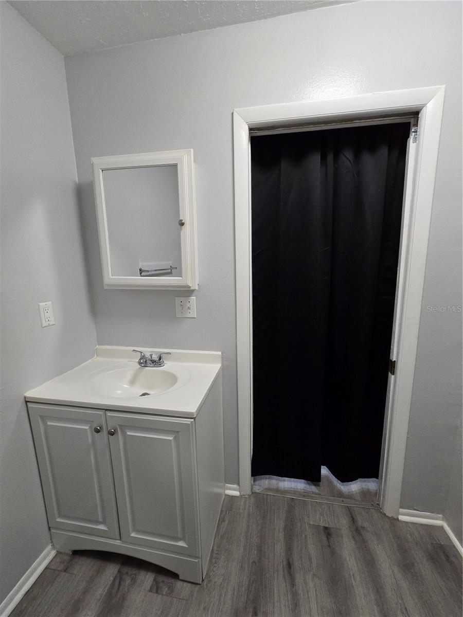 1014 MECCA DR #A — photo 4