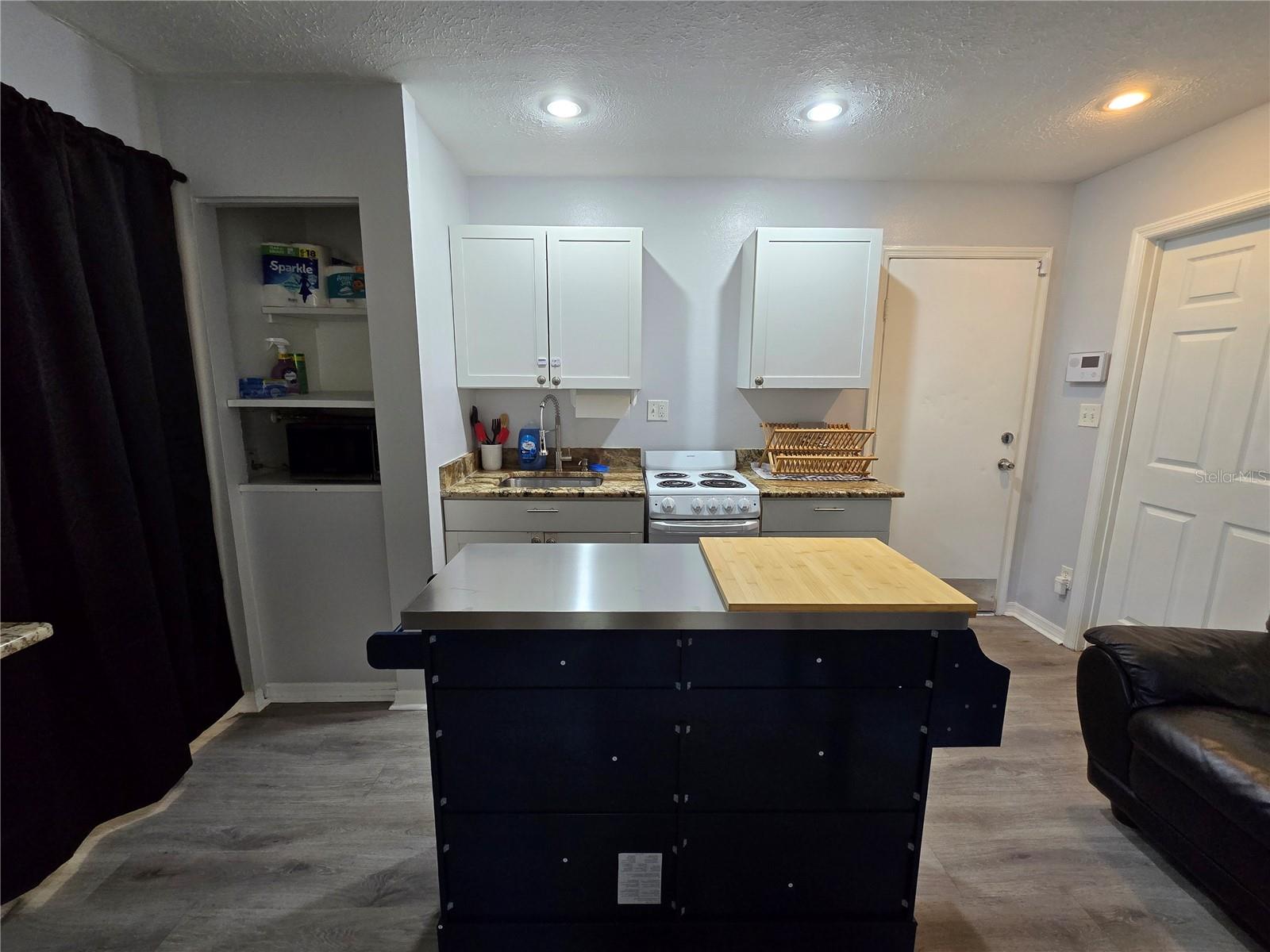 1014 MECCA DR #A — photo 17