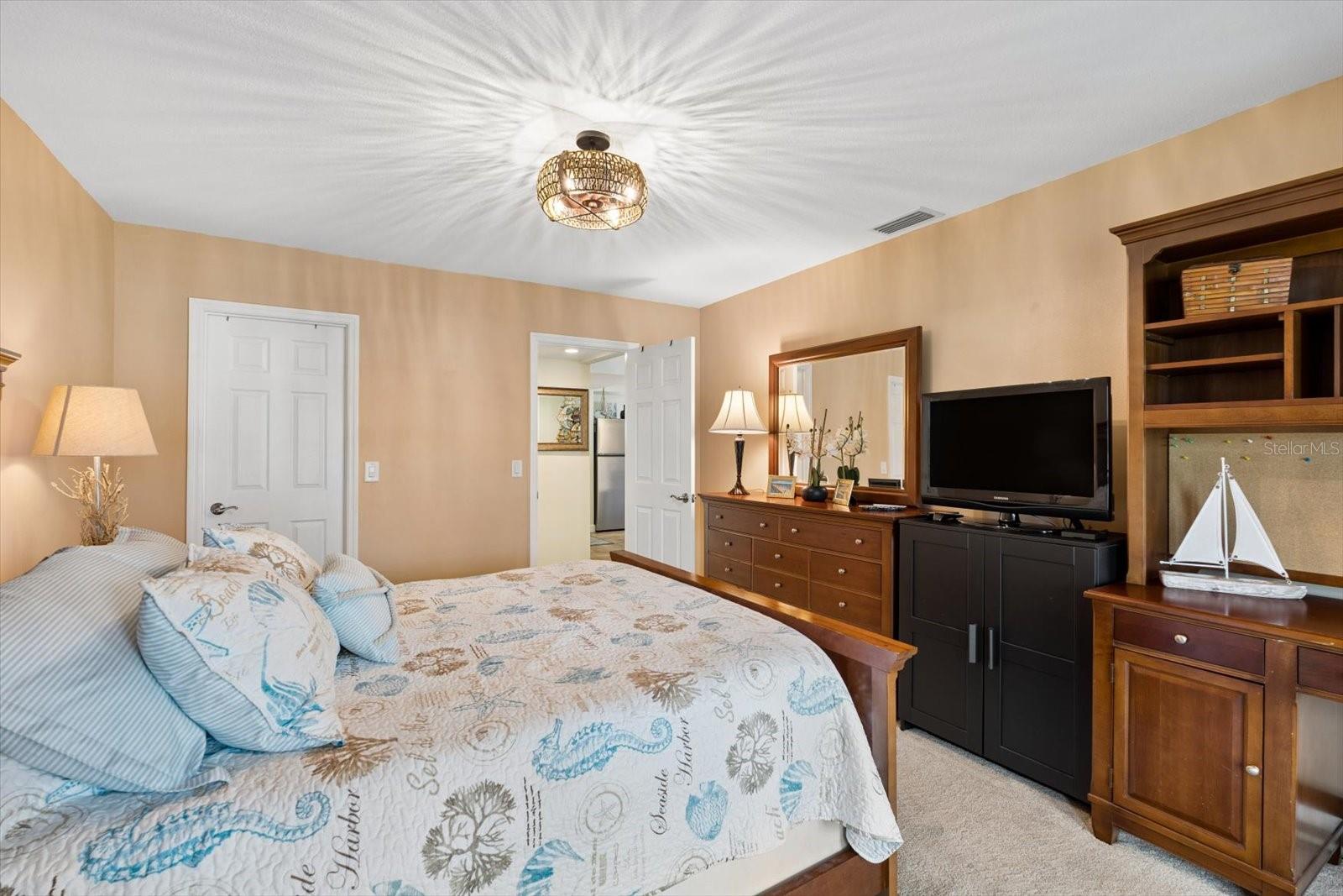 10190 IMPERIAL POINT DR W #24 — photo 18