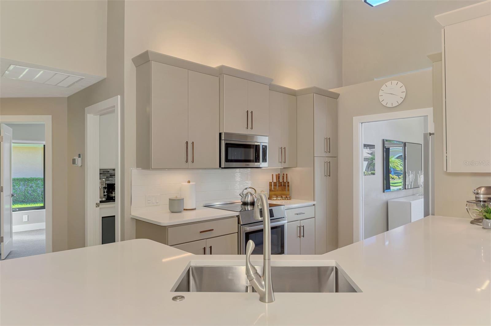 4735 WHITE TAIL LN — photo 30