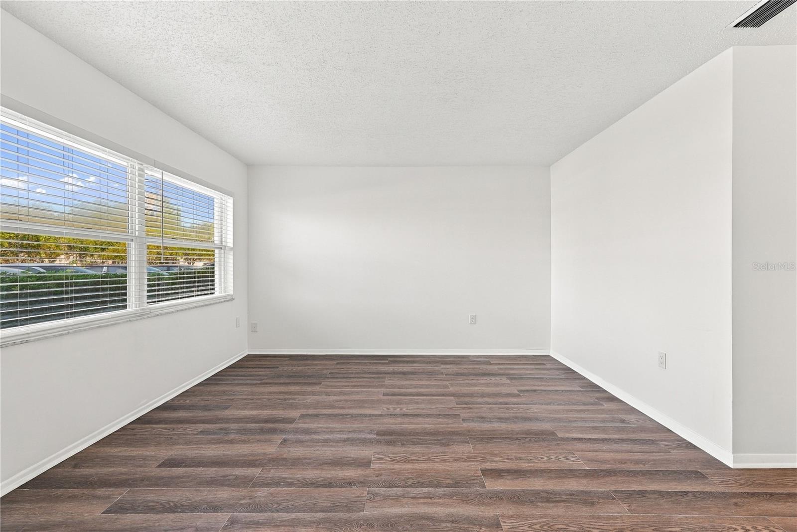 5060 76TH AVE N #105 — photo 7
