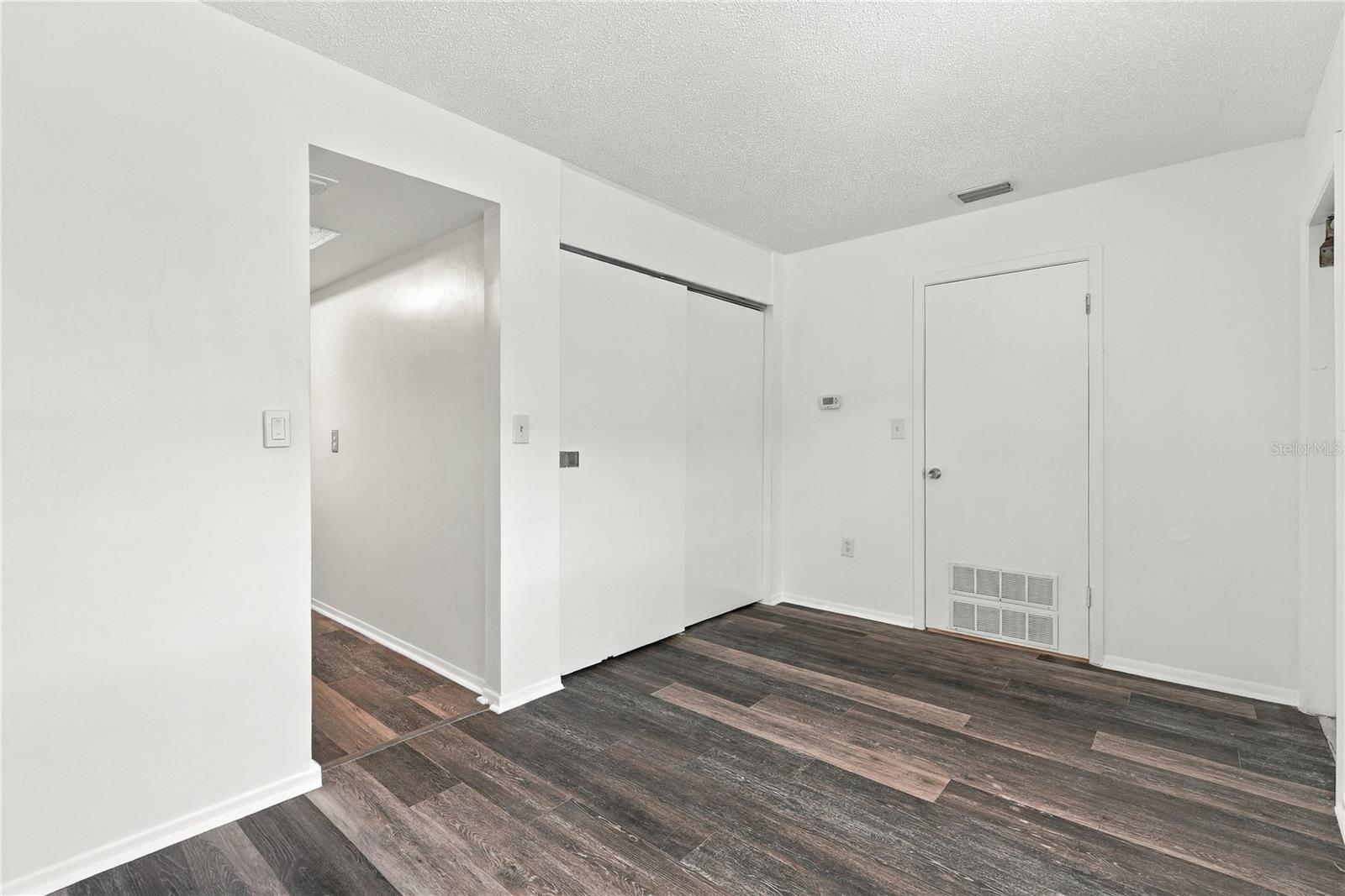 5060 76TH AVE N #105 — photo 22