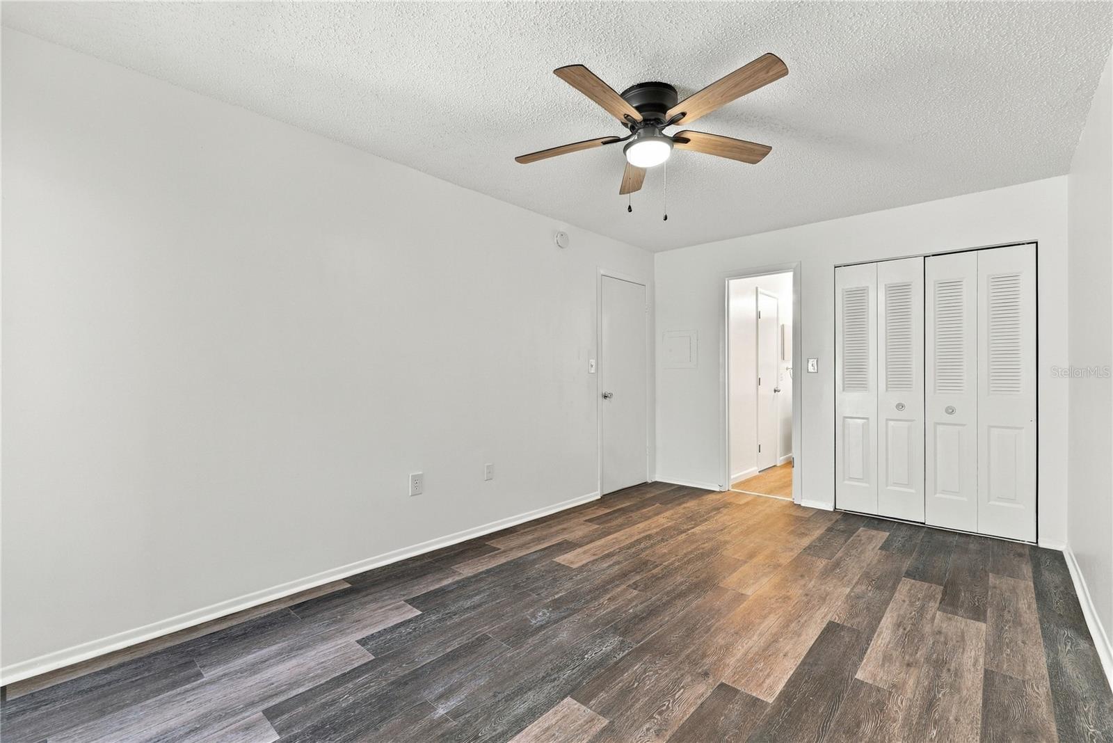 5060 76TH AVE N #105 — photo 19