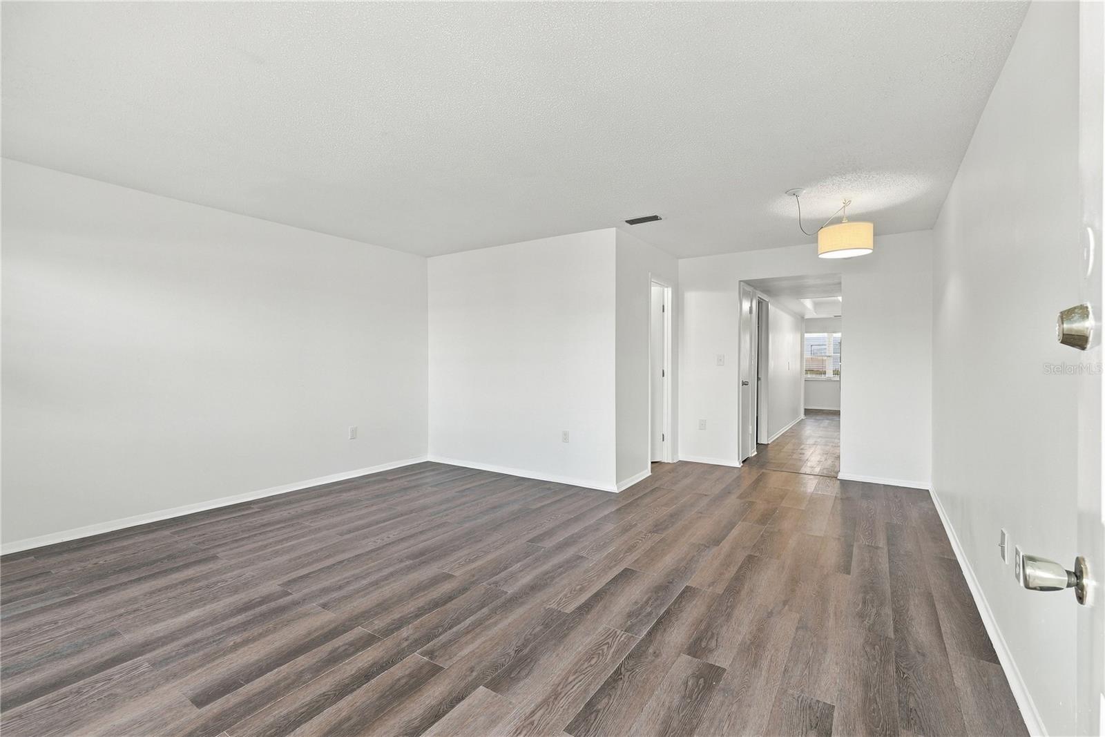 5060 76TH AVE N #105 — photo 6