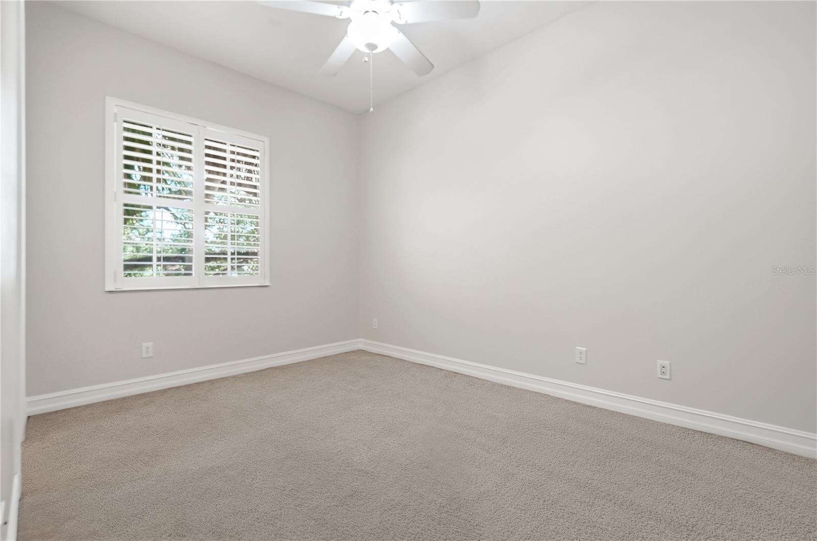322 N HESPERIDES ST — photo 32