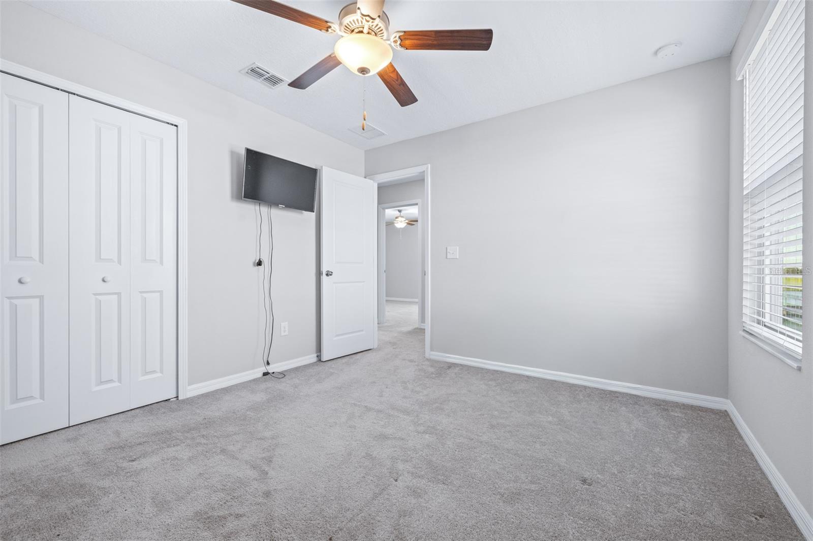 16755 DELIA ST — photo 28