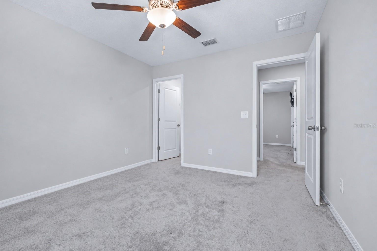 16755 DELIA ST — photo 34