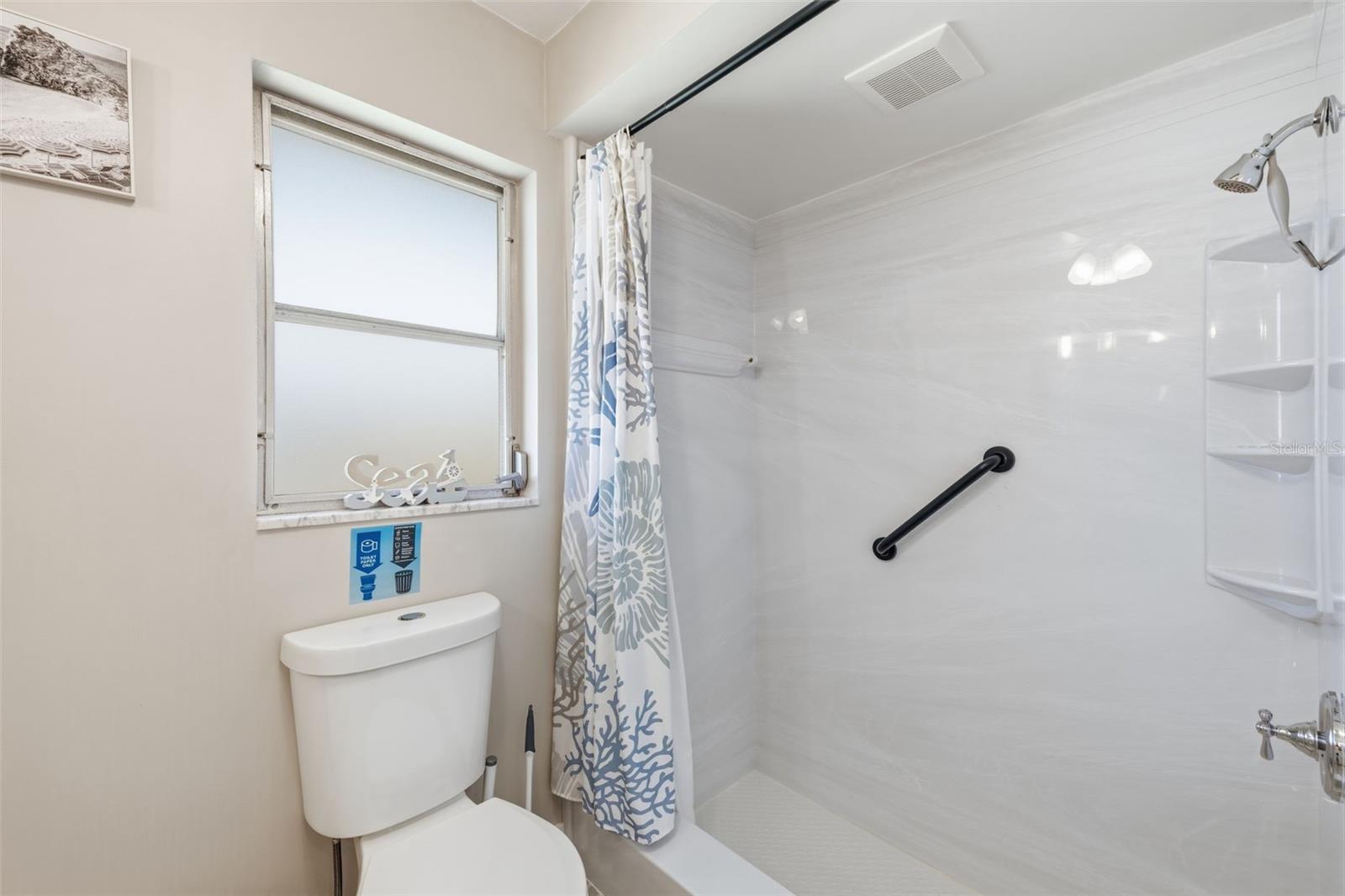9542 OAKHURST RD — photo 16