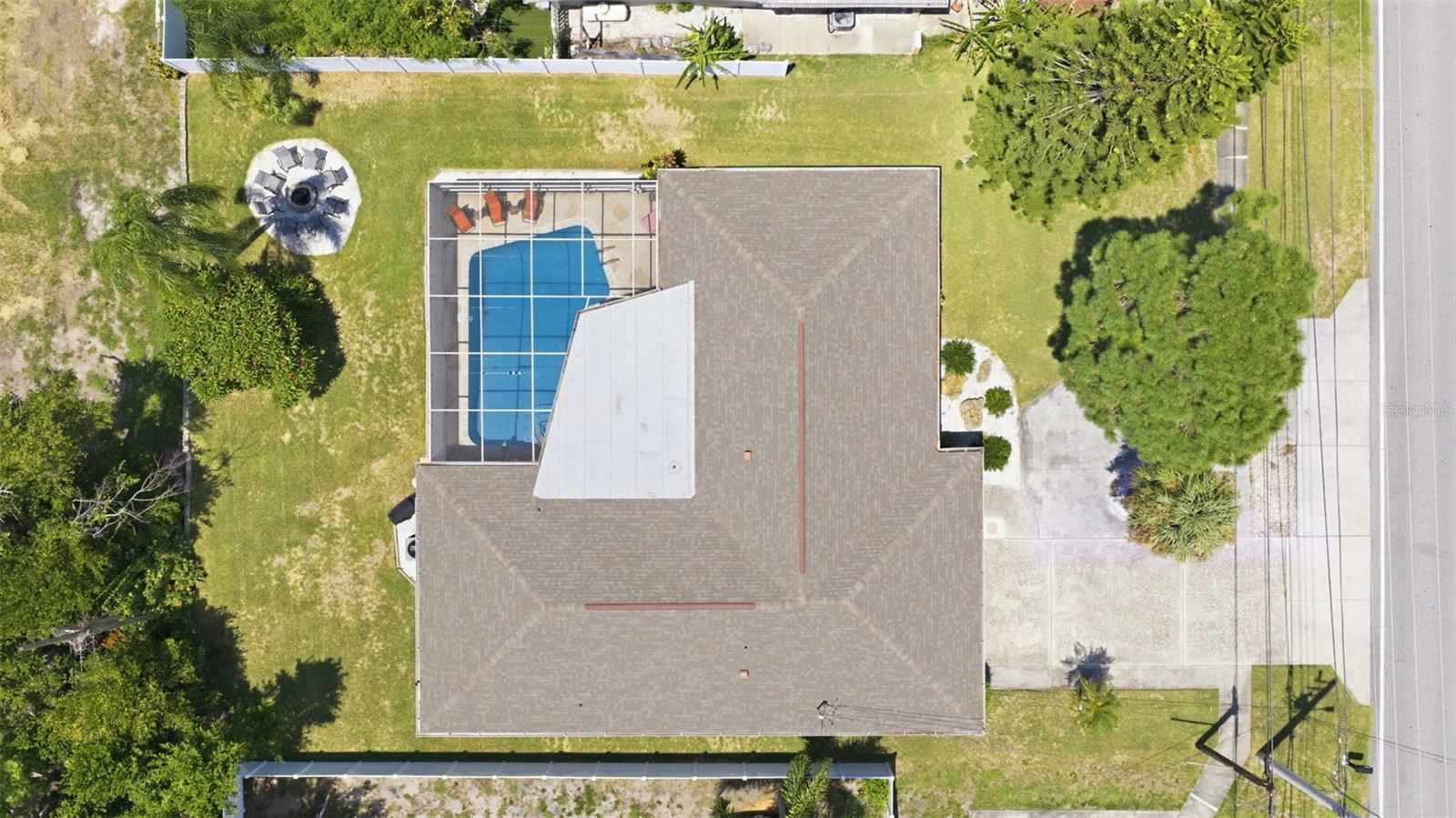 9542 OAKHURST RD — photo 36