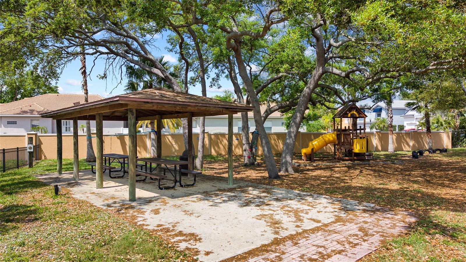 9805 COMPASS POINT WAY — photo 94