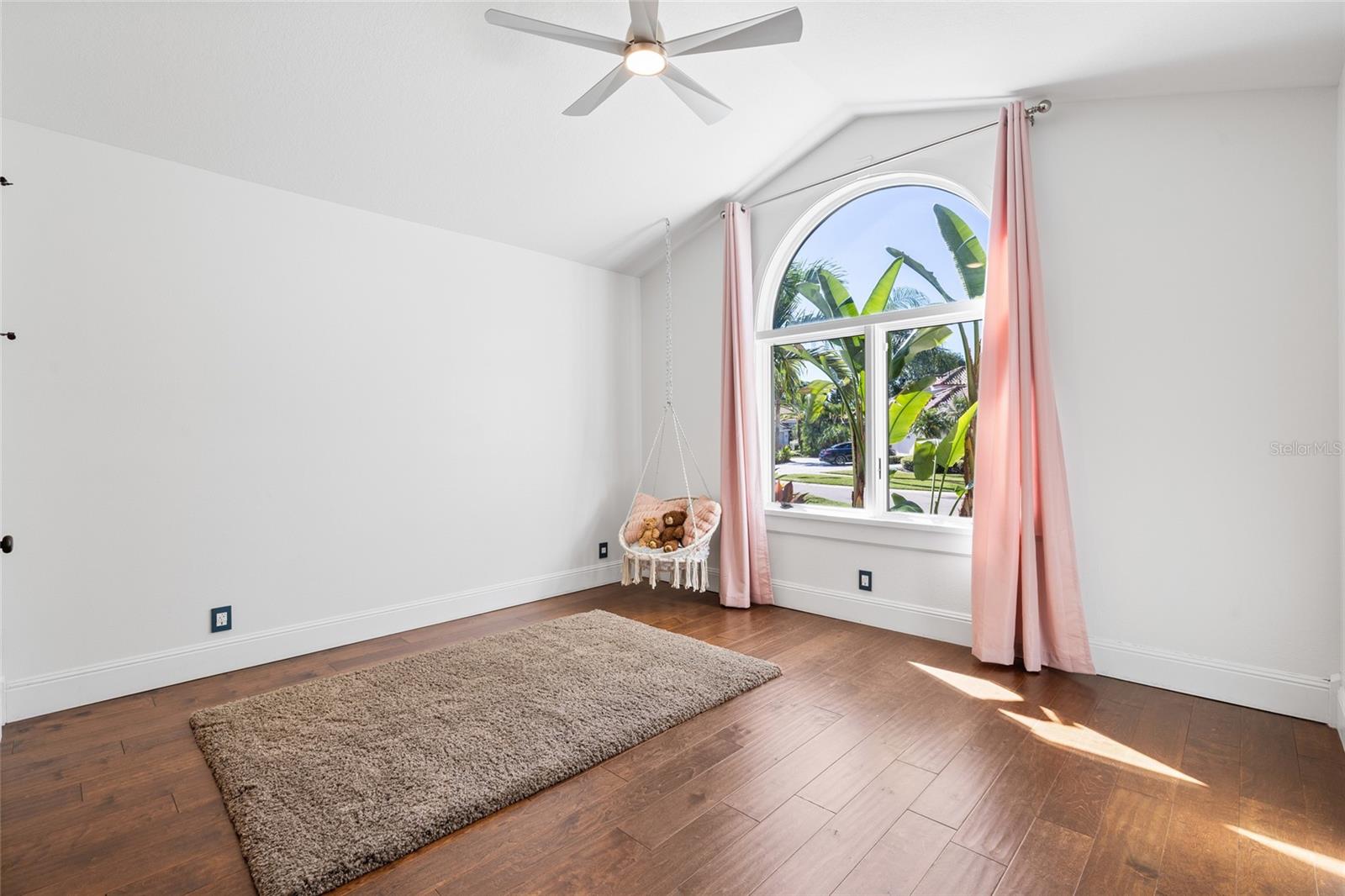 9805 COMPASS POINT WAY — photo 56