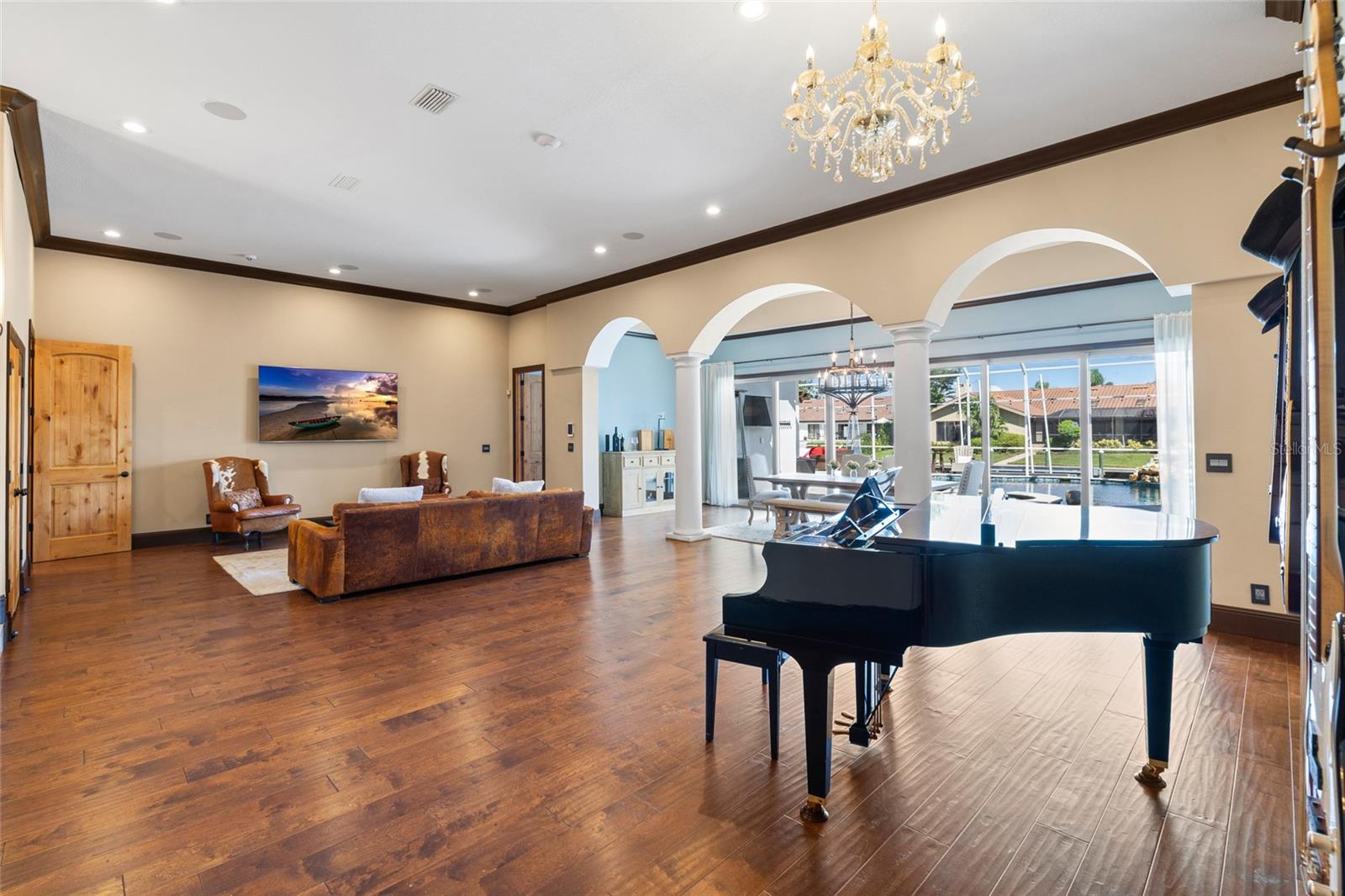 9805 COMPASS POINT WAY — photo 14