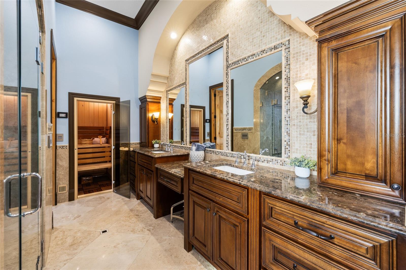 9805 COMPASS POINT WAY — photo 35
