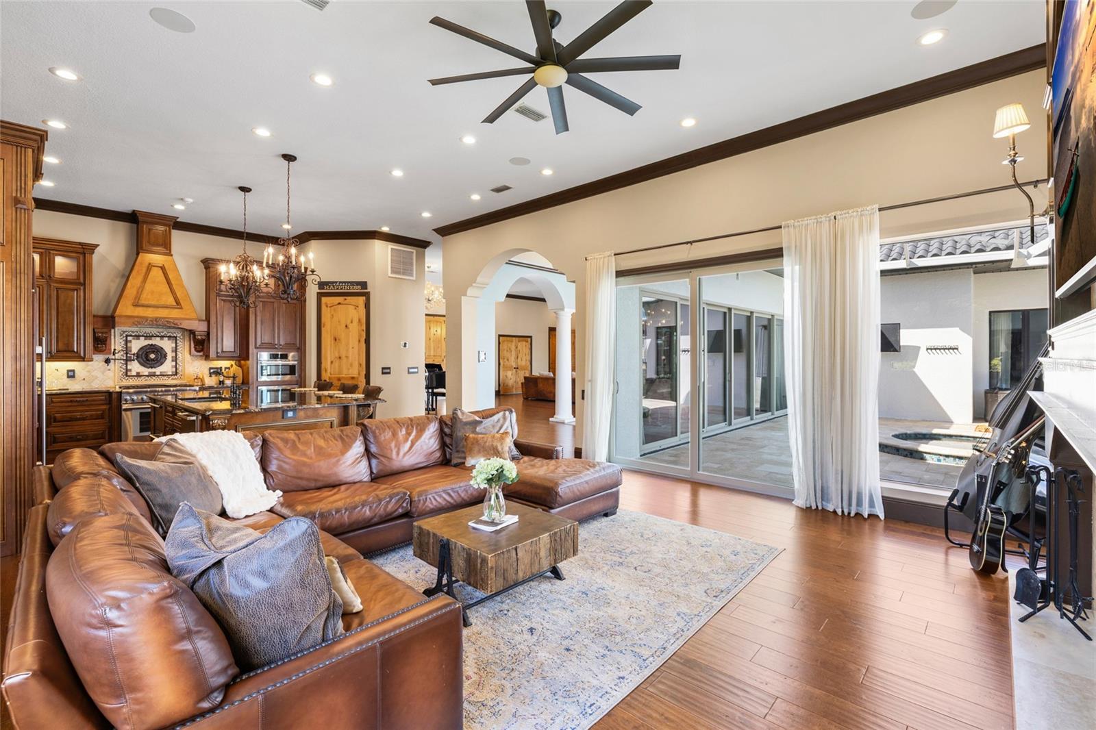 9805 COMPASS POINT WAY — photo 27