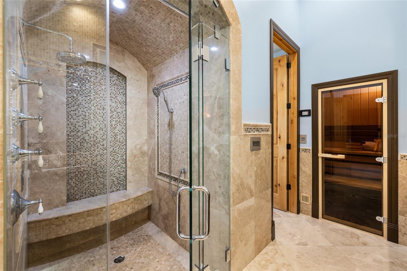 9805 COMPASS POINT WAY — photo 37