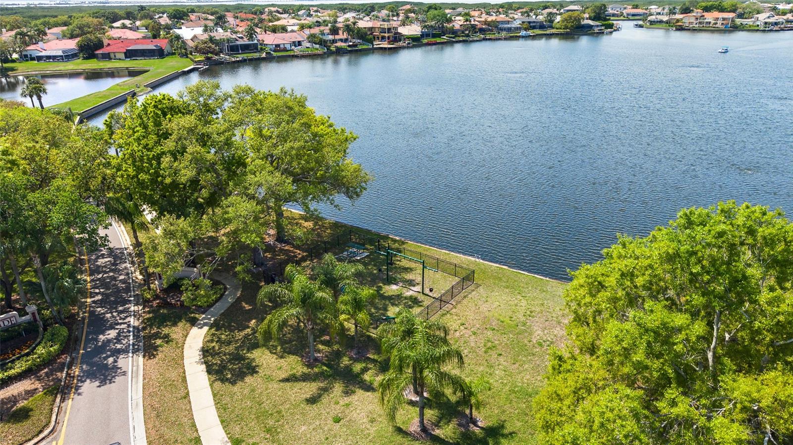 9805 COMPASS POINT WAY — photo 89