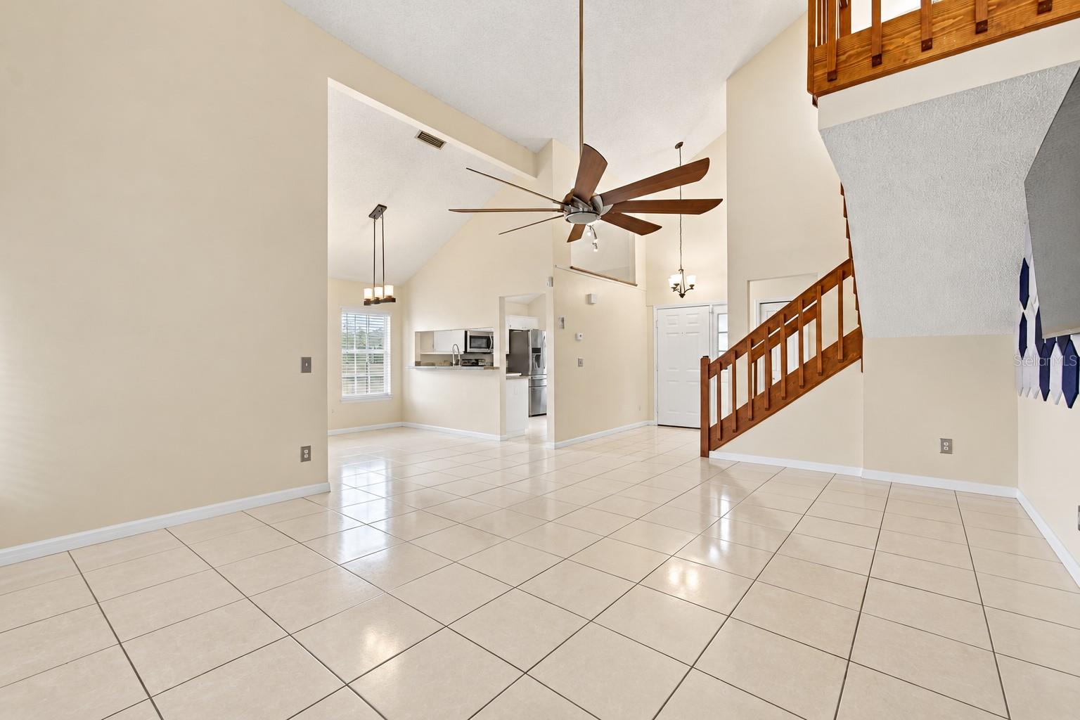 24138 TWIN CT — photo 35