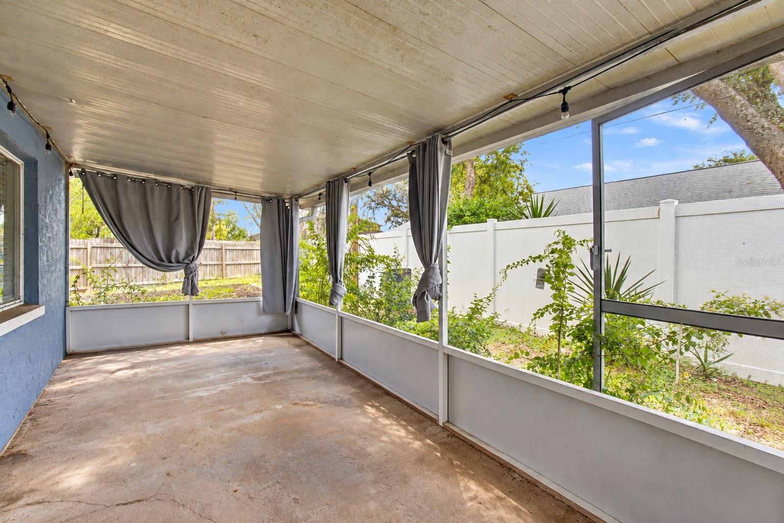 24138 TWIN CT — photo 63